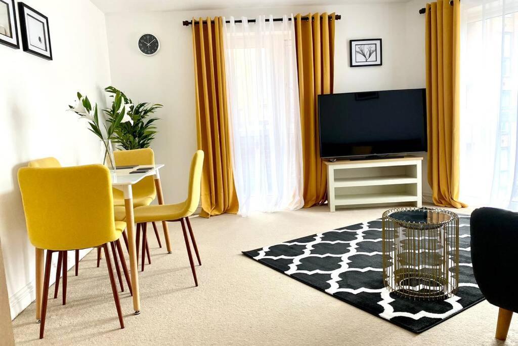 Smartrips Apartments - Lakeside/Thurrock 웨스트 서록 외부 사진